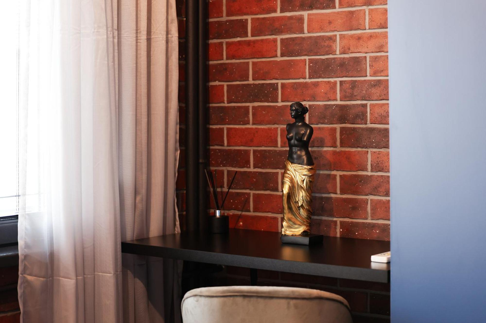 Harley Quinn Apartment บูคาเรสต์ ภายนอก รูปภาพ
